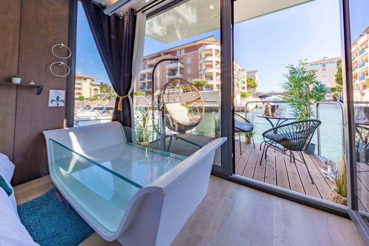 Escale Royale Frejus Hotel Exterior foto